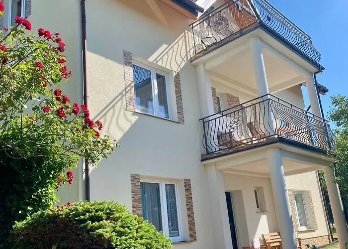 Annam ヤロスワビエツ