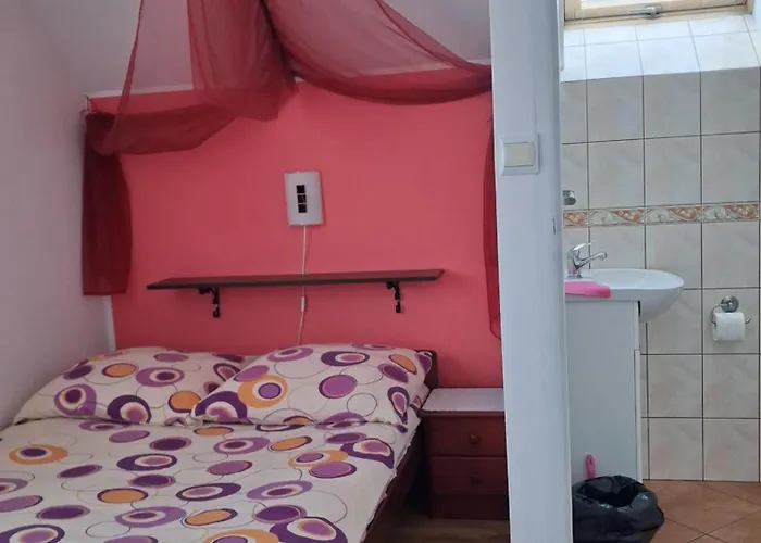 ホームステイ Annam ヤロスワビエツ